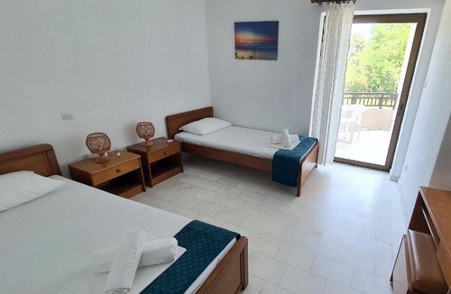 Kriopigi Hotel | Hotel Pashos