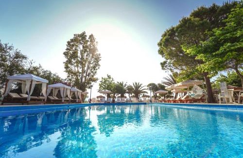 Lixouri Hotel | Hotel Summery