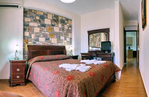 Plomari Hotel | HOTEL VICKY II