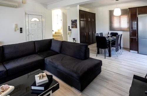 Nea Iraklitsa Apartment | House EOLIA