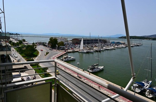Volos City Centre Apartment | Houseloft Volos Seaview Retreat