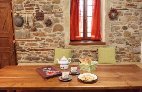Ithomi Apartment | "Iali" Cottage House