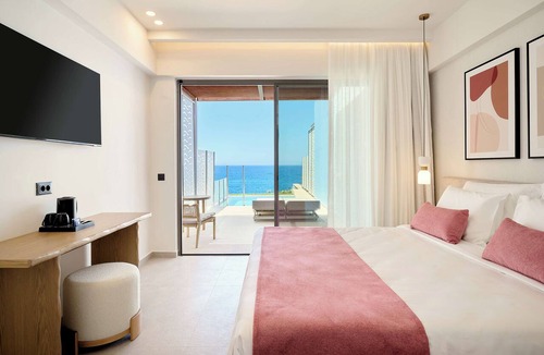 Lavris Hotel | Iberostar Waves Creta Panorama & Mare
