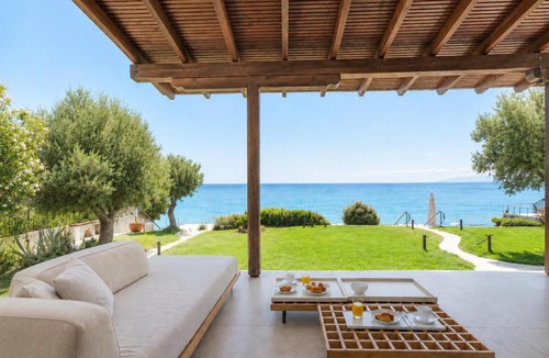 Kassandra Villa | Iconic PRIVE beachfront villa Mola Kaliva