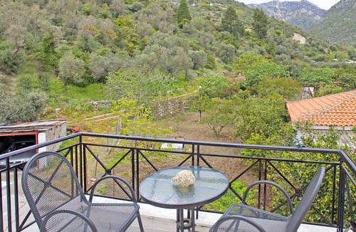 Ilia Apartment | Ilia Edipsos Sunny Getaway - Triple Cozy Nest