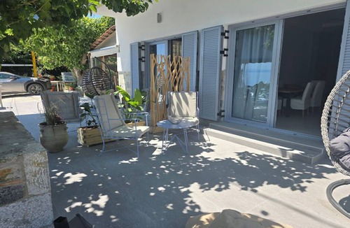 Ilia Apartment | ILIA SUITE EVIA GREECE "THALASSA"