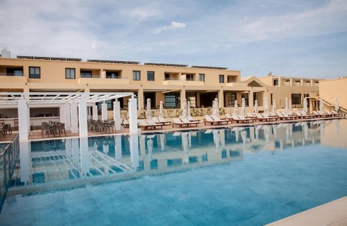 Pyrgos Psilonerou Hotel | Ilion Beach Hotel