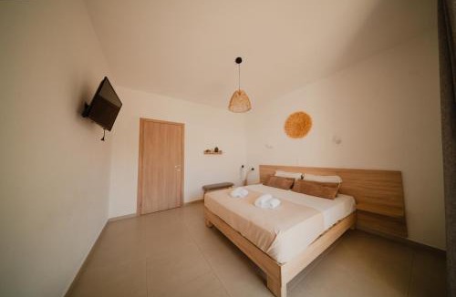Adelianos Kampos Apartment | Indigo Seaside Experience