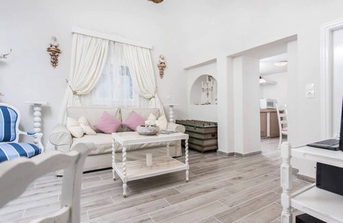 Fira Villa | Iokasti villa Santorini