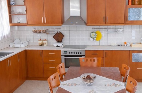 Argostoli House | Ionian Balcony Dreamy Haven in Kefalonia w/Sea View