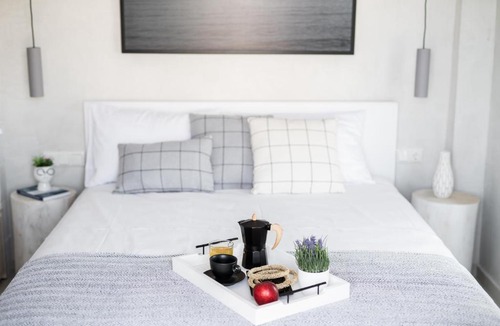 Nea Iraklitsa Apartment | Iraklitsa Suites - Luxury Apartments near the Beach