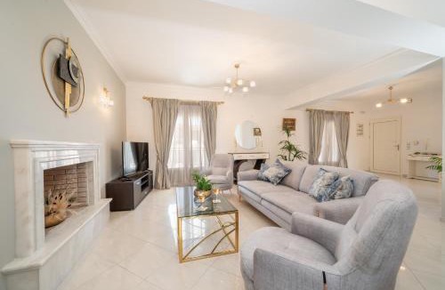 Kaligata Apartment | Irene Luxury Villa