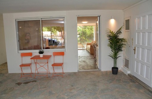 Itea Apartment | Itea courtyard house