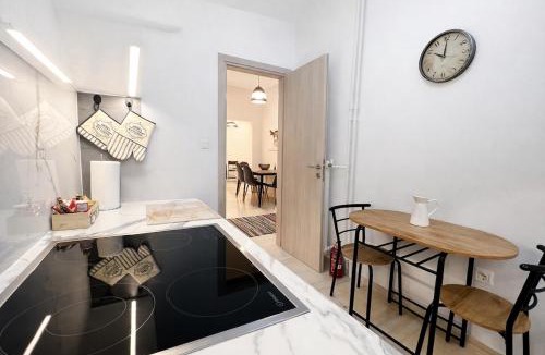 Agios Panteleimonas Apartment | J&N Exclusive living by ΜΡS