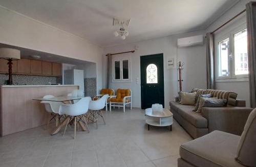 Agios Petros Apartment | Jerrys Apartment Agios Petros