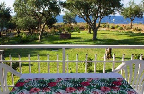 Tsilivi Apartment | Jimmy's Sea View Studios