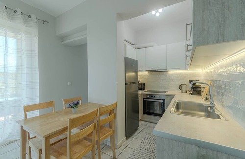 Kato Galatas Apartment | Joyful Guest House 2 Gaia by 8essentially