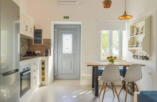 Adamas Apartment | Joy’s Apartment
