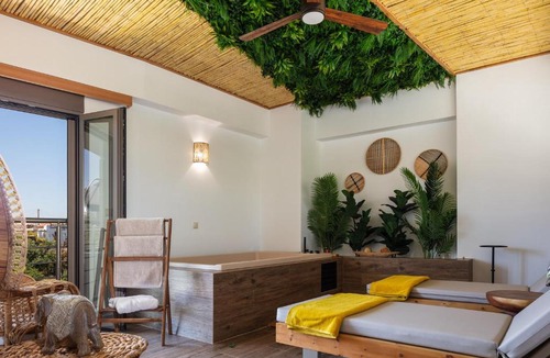 Halepa Apartment | JW luxury apartment