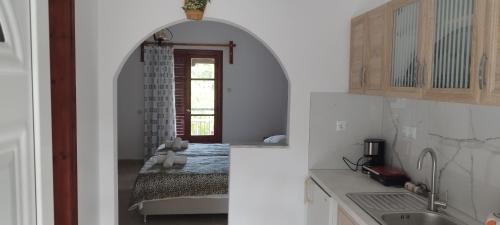 Koukounaries House | Kaiti Studios