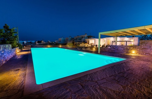 Chrissi Akti Villa | Kallirroe Master Villa with Sea View and Pool