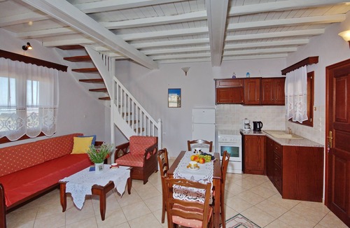 Votsi Villa | Kamelia Villa 1 in Alonissos