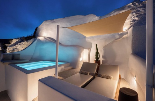 Vothon Hotel | Kanava Cave Winery Villa