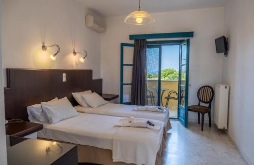 Karavostasi Hotel | Karavostasi Beach Hotel
