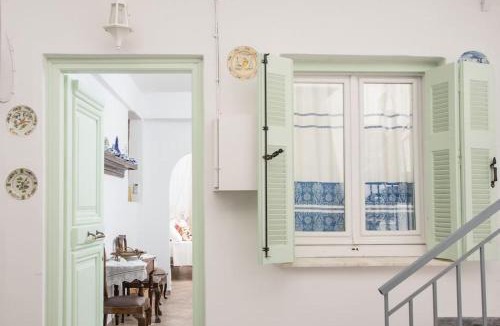 Skyros Town Apartment | Katoi House - Central Skyros Village