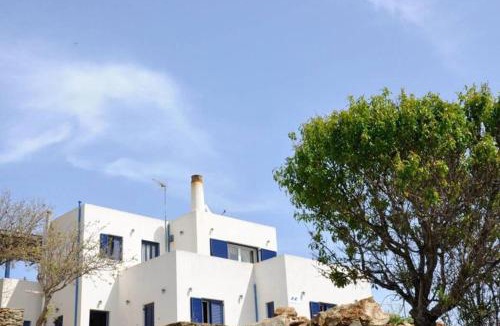 Koundouros Apartment | Kea Houses View Romantic Studio with Sea View