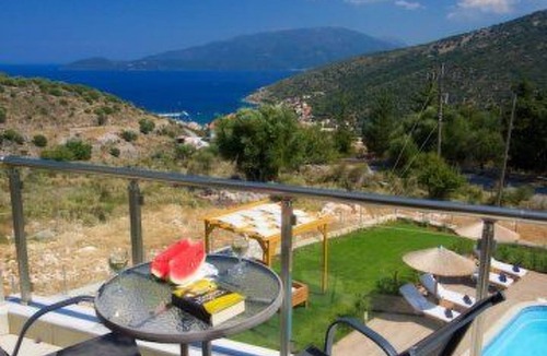 Agia Efimia House | Kefalonia Horizon Villa by Interhome