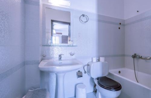 Marathokampos Hotel | Kerkis Bay
