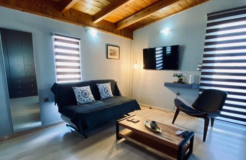 Agioi Anargyroi-Kamatero Apartment | Keskos Luxury Apartment