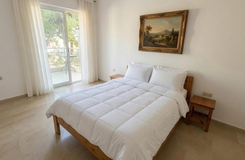 Kineta Apartment | Kineta Prime Suites No7