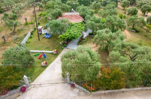 Astris House | Kiriakos Holiday Home