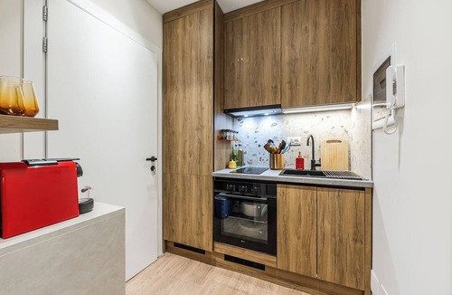 Vlore Apartment | Kiti Studio | Beach Escape by PikHost