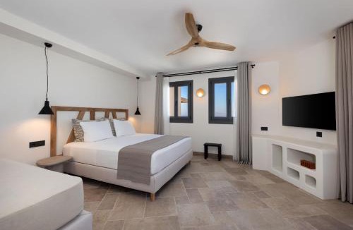 Finikia Hotel | Klοstrá Hotel