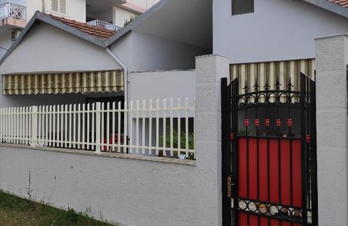 Velipoje House | Klea Rooms
