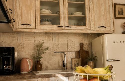 Klima House | Klima Beach House Walk to Sea Easy Stay
