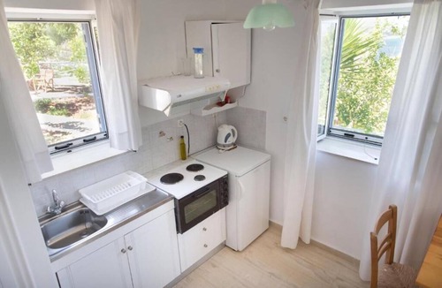 Pylos-Nestoras Apartment | Koroni Akrita Residences, Poolside & Garden Nests