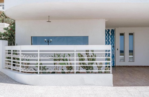 Koum Kapi Apartment | Koum Kapi Atelier-Waterfront Apartment with Sea Views