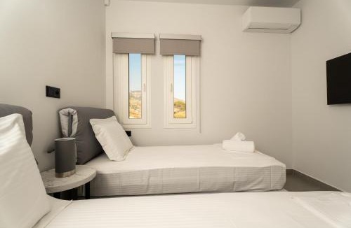 Ios Town House | Koumbara Sea View