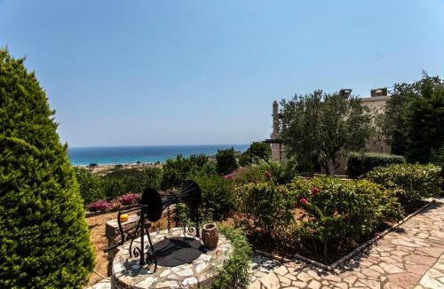Kithira House | Kytherian Harmony - Paleopolis Estate