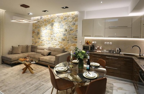 Larissa Apartment | LA Larissa Luxury Apartments Stelve
