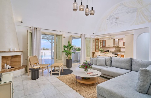 Agia Paraskevi Villa | La Maison Villa with Large Private Pool - Accommodates 10