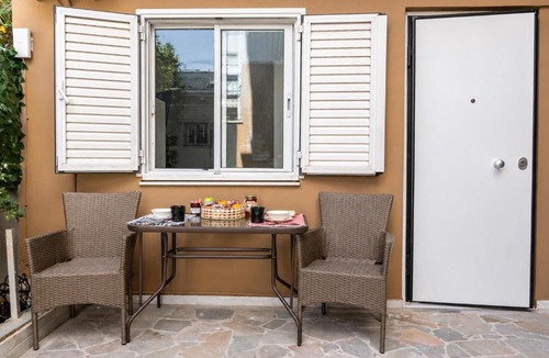 Dafni-Ymittos Apartment | Laas Urban Stay Athens
