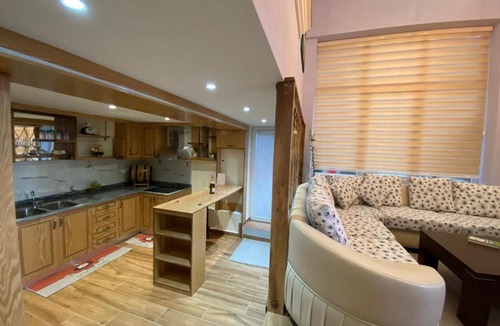 Pogradec Apartment | Lakeview B & B Pogradec
