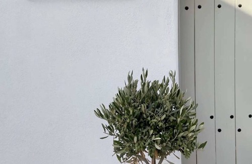 Emporio Apartment | Lamar Cave House