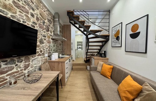 Mytilene Apartment | Laura Luxury Loft
