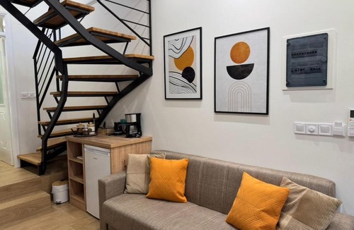 Mytilene Apartment | Laura Luxury Loft